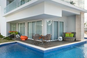 Swank Wraparound Swim Up Suite at Nickelodeon Hotels & Resorts Punta Cana